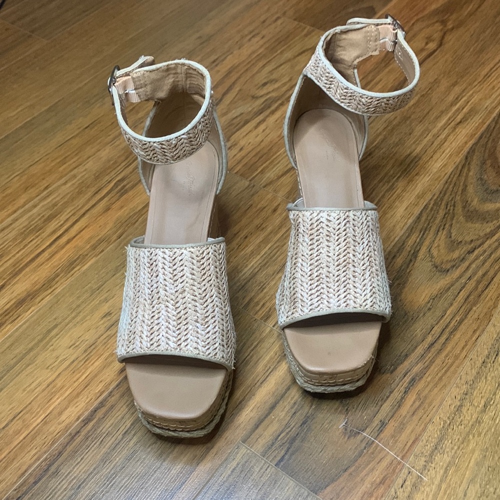 Universal Thread Julianna Cork Platform Wedge Sandals 9